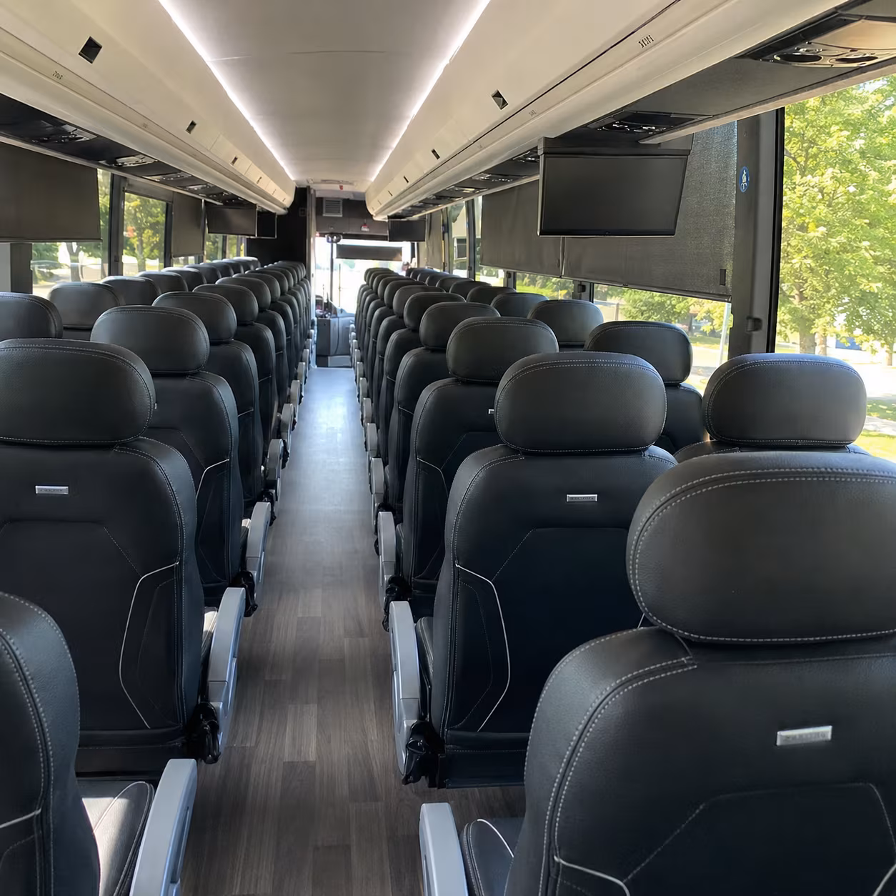bus rentals for veterans services and honor flight groups in palm beach gardens