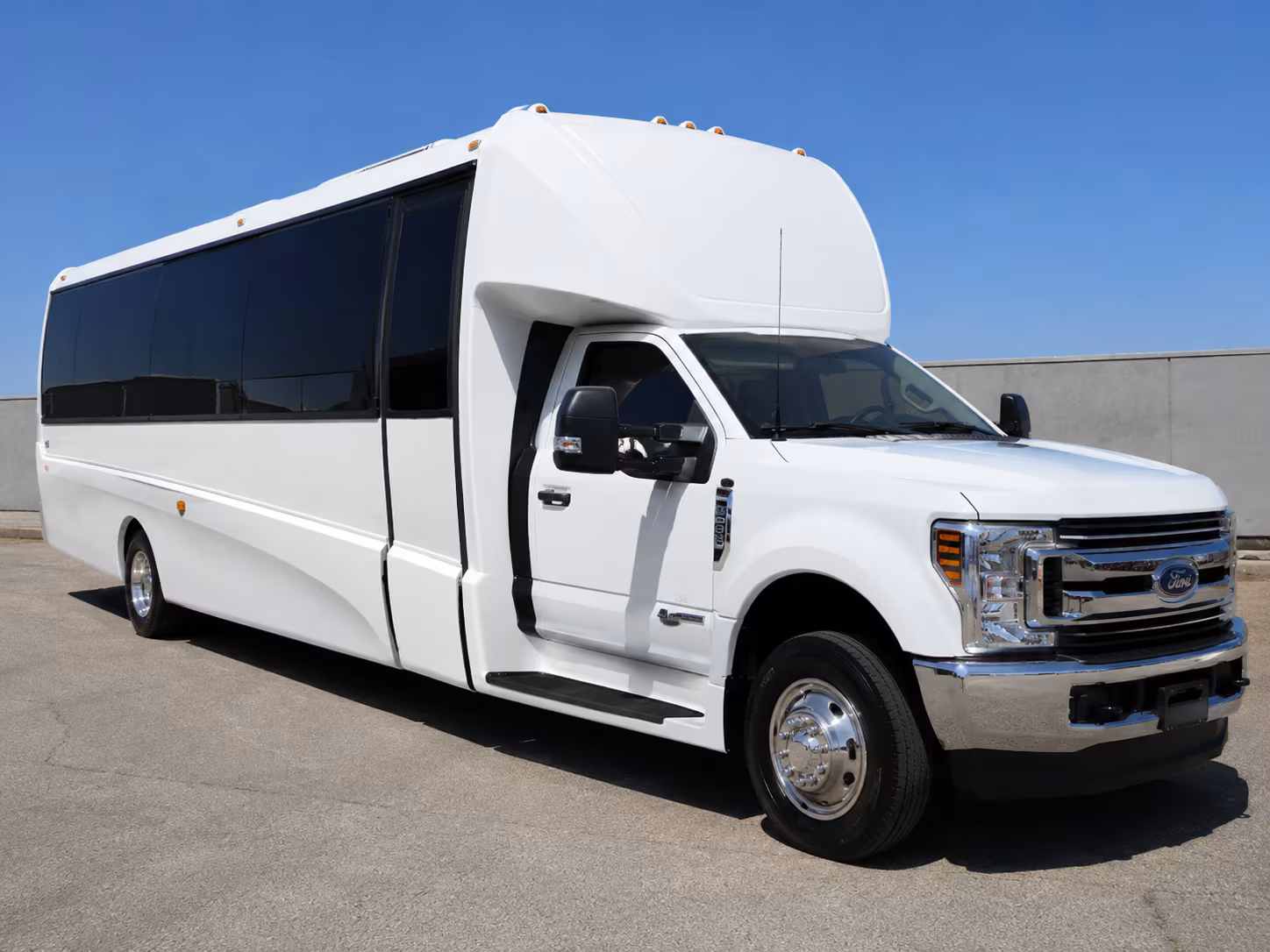charter buses for corporate events and conference shuttles at pga national resort