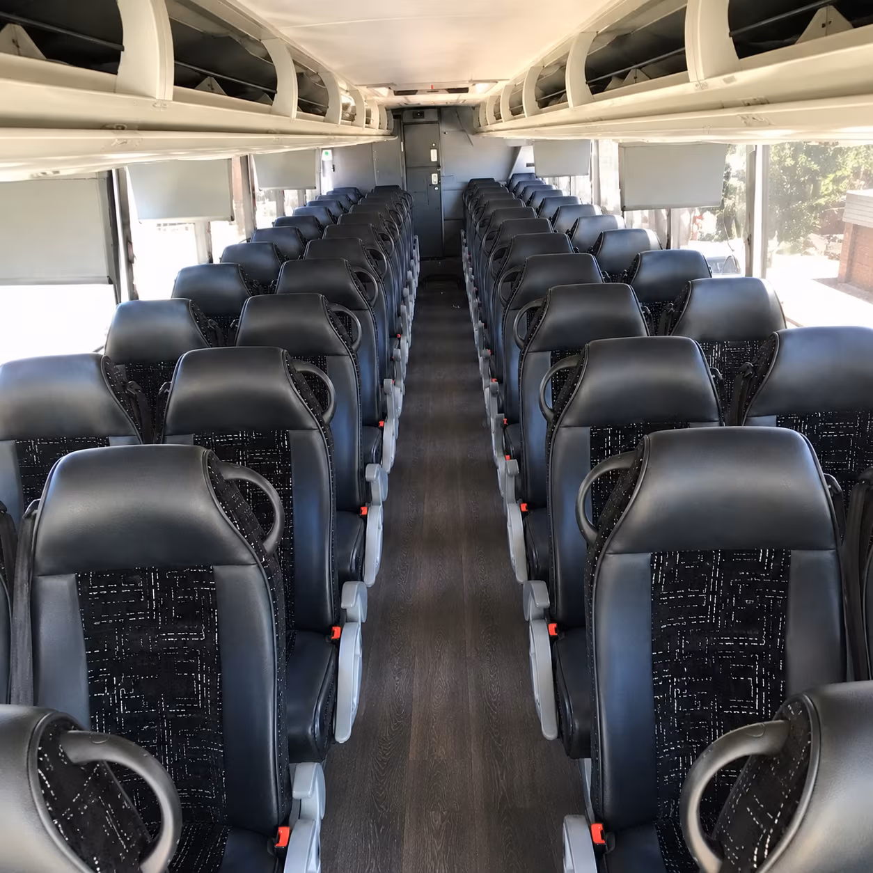 charter buses for science and nature field trips in palm beach gardens