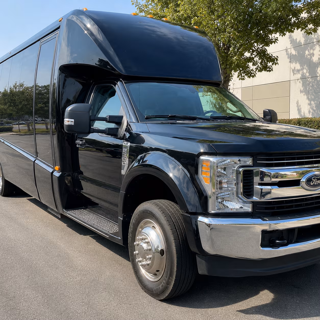 college campus and career exploration buses for palm beach gardens high schools
