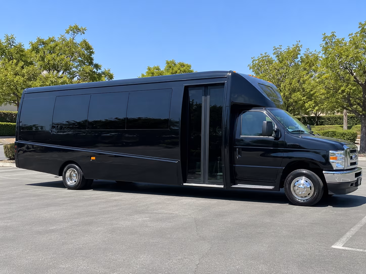 festival and concert buses serving palm beach gardens and the surrounding area