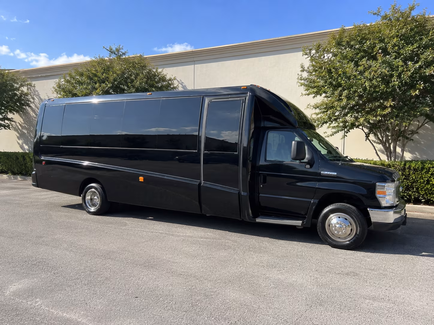 palm beach gardens corporate party bus rental