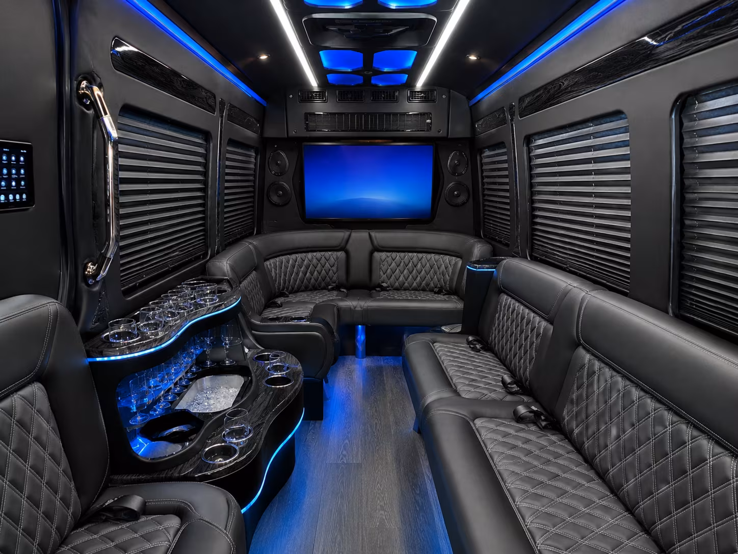 shuttle buses for palm beach gardens hotel and hospitality staff