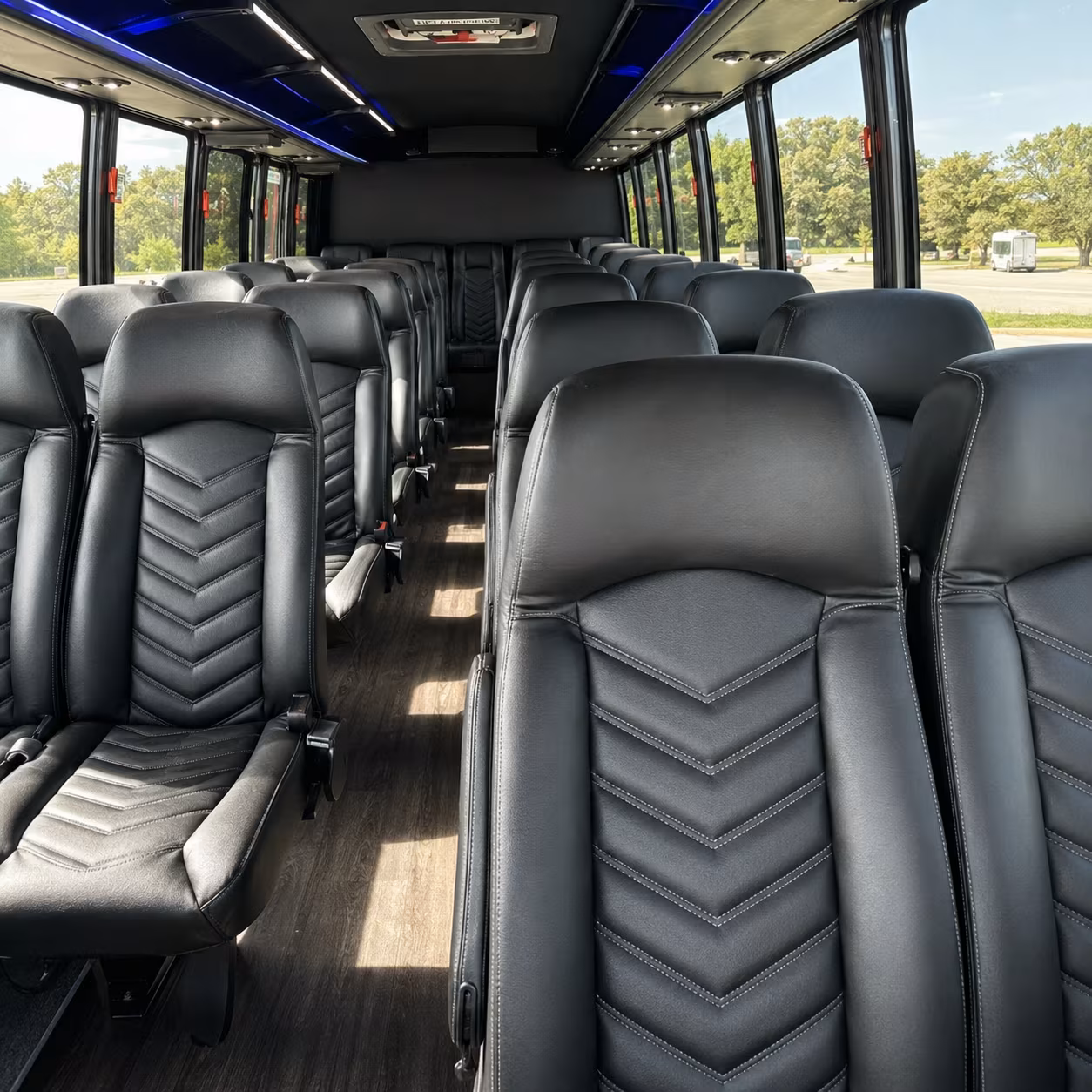 wedding guest shuttle buses between palm beach gardens hotels and venues